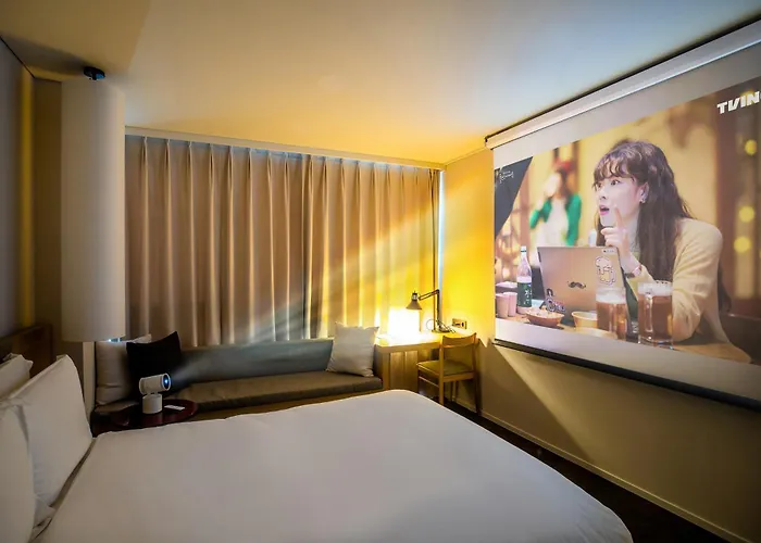 Shilla Mapo Hongdae Hotel